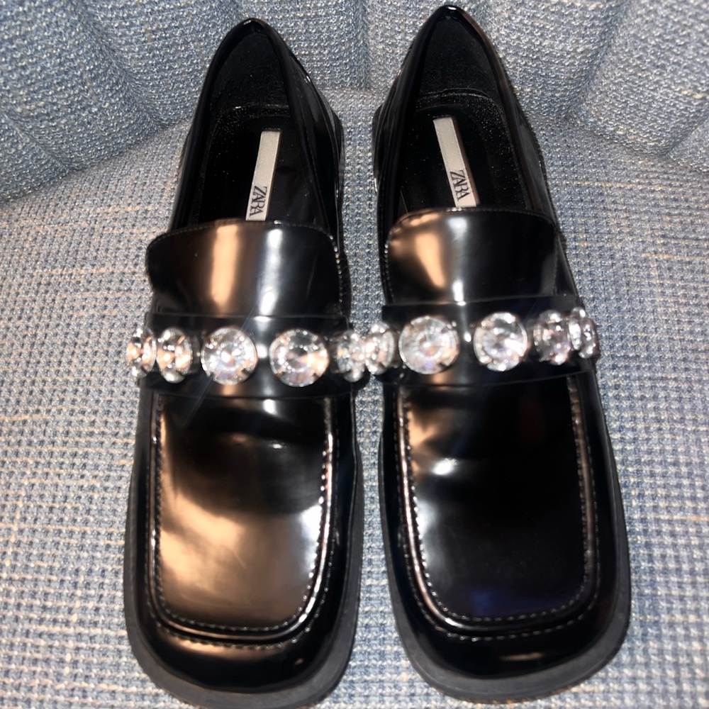 Zara loafer with jewelry